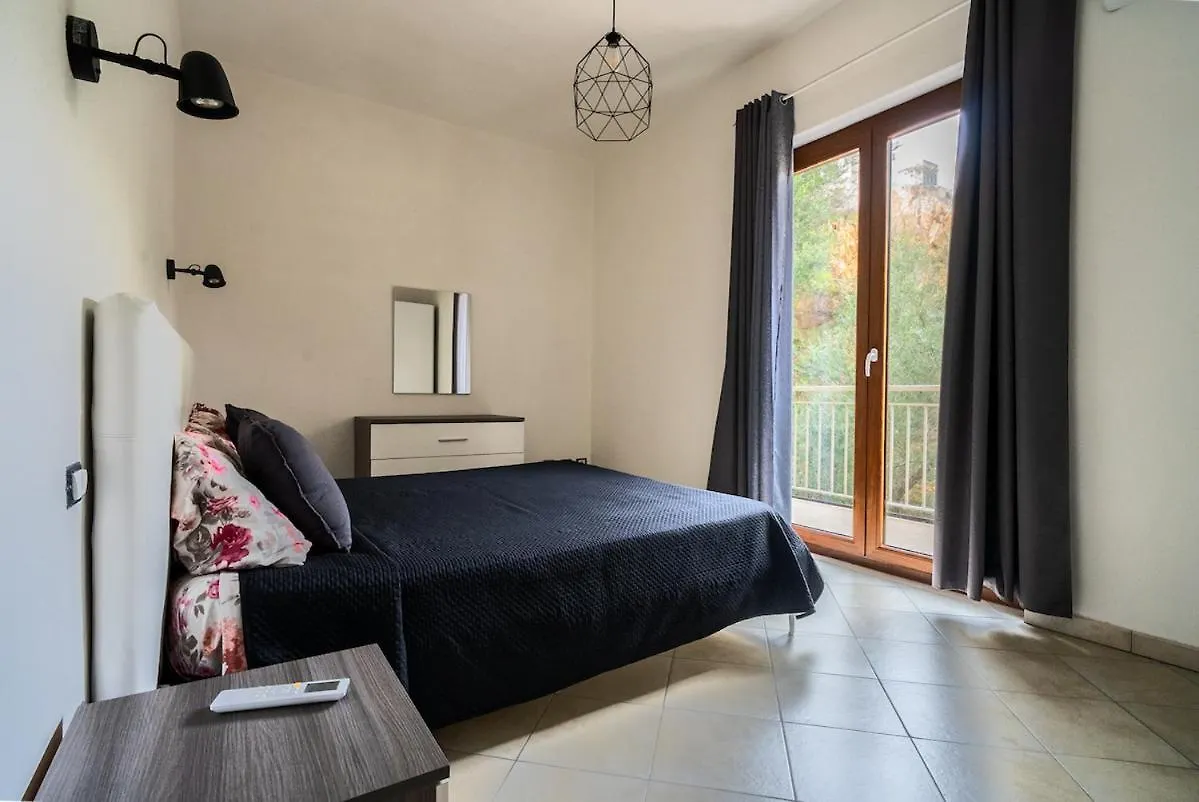 Appartamento Da Bruna Àrbatax Daire